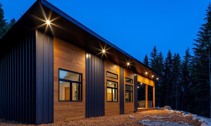 Golden Ski Chalet | Red Fox Lodge, 2 bedroom, 2 bathroom with Hot Tub