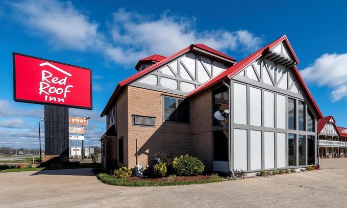 Monroe Hotel | Red Roof Inn Monroe