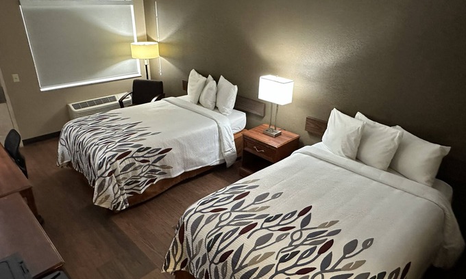Marysville Hotel | Red Roof Inn & Suites Marysville