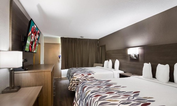 Vero Beach Hotel | Red Roof Inn Vero Beach - I-95