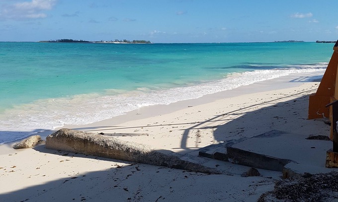 Nassau Villa | Red Velvet Villa at Cable Beach Nassau Bahamas is your home away from home!