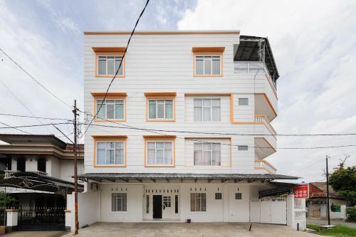 Bandar Lampung Hotel | RedDoorz near Lampung City Mall