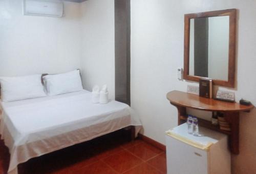 Coron Town Proper Hotel | RedDoorz at Amphibi-ko Resort Palawan