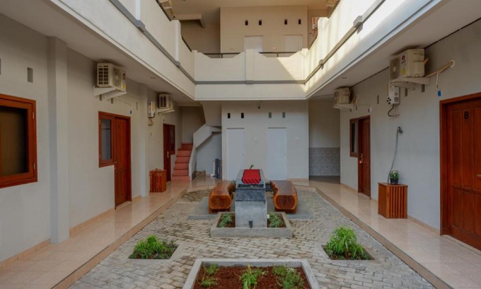 Kudus House | RedDoorz near Alun Alun Kudus 2