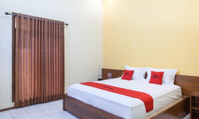 Wonorejo House | RedDoorz near Baluran National Park
