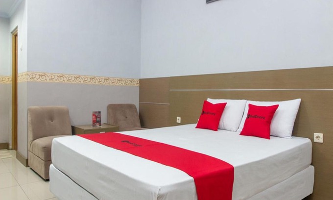 Pangandaran Hotel | RedDoorz near Goa Panggung