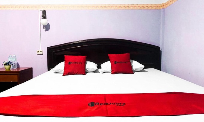 Palopo Hotel | RedDoorz near Terminal Dangerakko Palopo