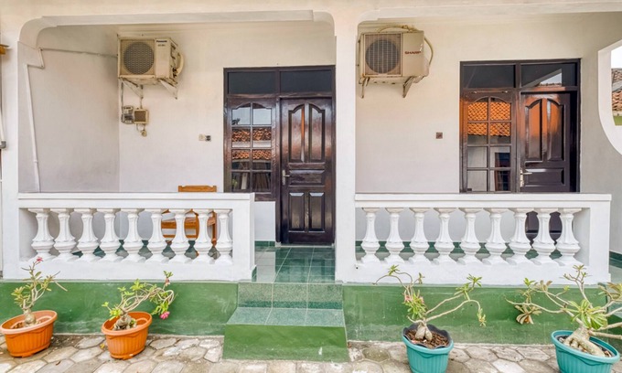 Kretek Hotel | RedDoorz near Wisata Pantai Parangtritis