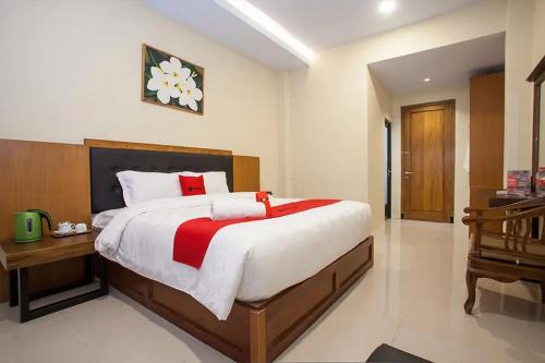 Malang House | RedDoorz Premium @ Jalan Cengkeh Malang