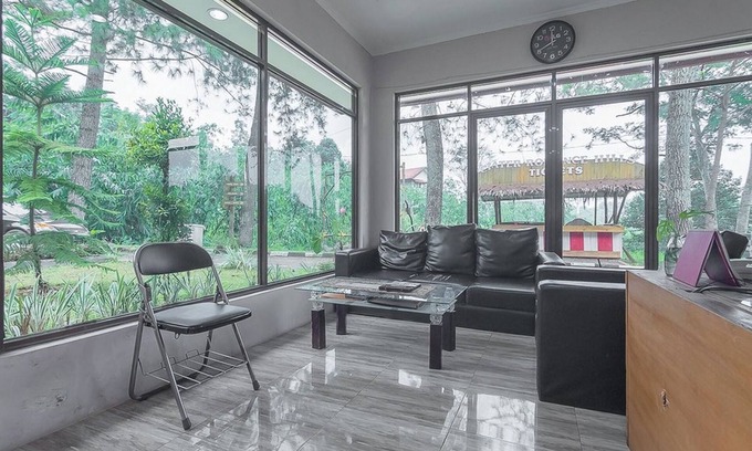 Ciater House | RedDoorz Resort Syariah @ Idelansia Homestay Ciater