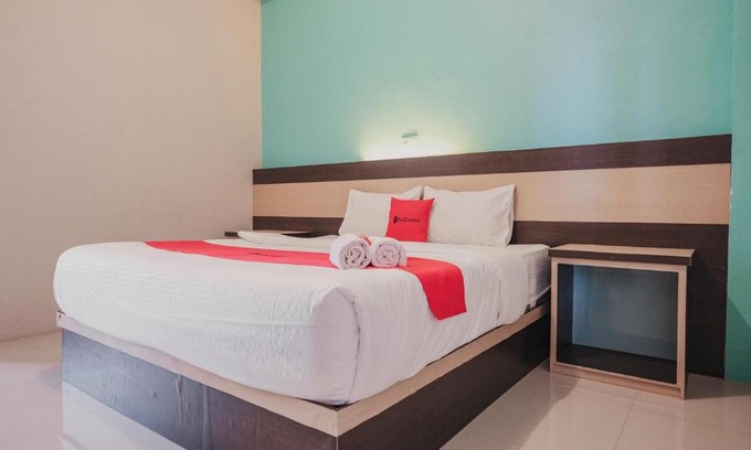 Bengkulu House | RedDoorz Syariah at Hotel Grand Mentari