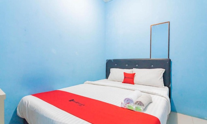 Cianjur Hotel | RedDoorz Syariah At Jl Pangeran Hidayatullah Cianjur