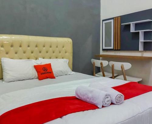 Kajen Hotel | RedDoorz Syariah near Alun Alun Kajen