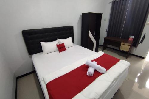 Purwokerto Hotel | RedDoorz Syariah near Alun Alun Purwokerto 2