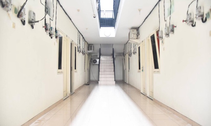 Waru House | RedDoorz Syariah near Exit Tol Waru