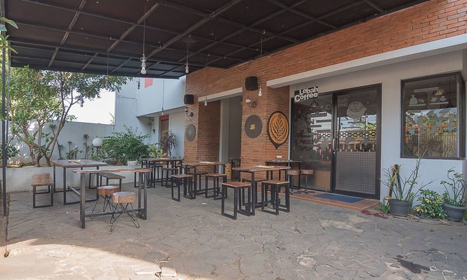 Cibiru House | RedDoorz Syariah near Krida Nusantara