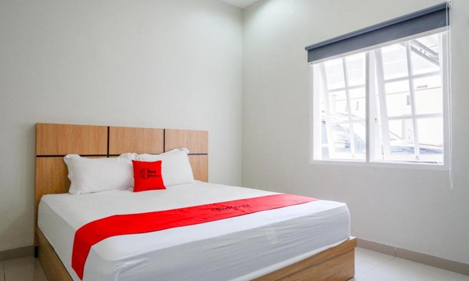 Sigi House | RedDoorz Syariah near Mutiara SIS Al Jufrie Airport Palu 2