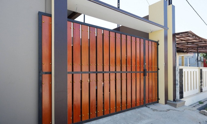 Tegal House | RedDoorz Syariah near Stasiun Tegal