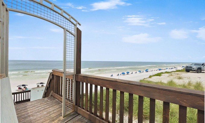 Santa Rosa Beach Condo | "Redfish Village" | Community Heated Pool | Walk to beach and restaurants