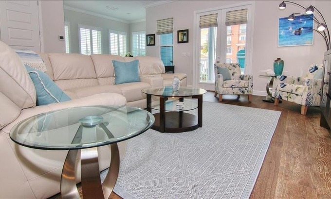 Redington Beach House | Redington Beach Villas 307 townhouse