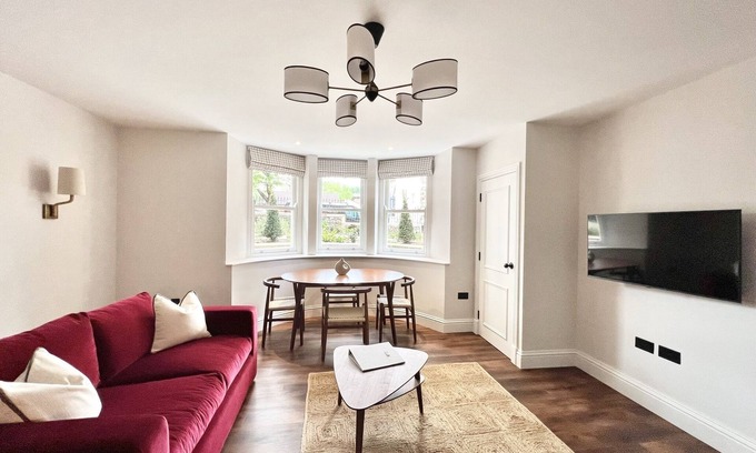 Bristol Apartment | Redland Suites - Apartment 2