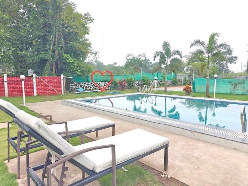 Amarnath Hotel | Redwings Resort Panvel
