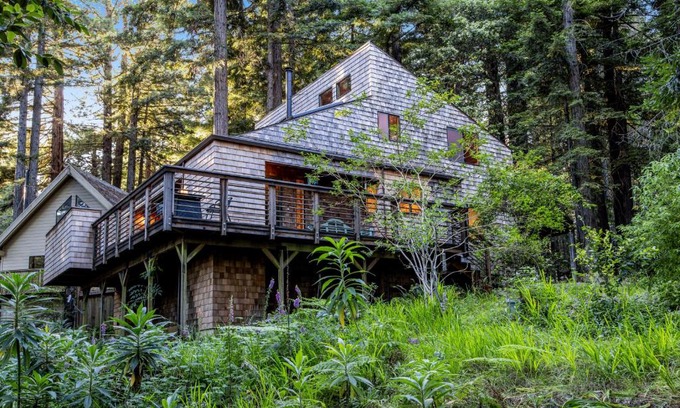 Gualala House | Redwood Retreat