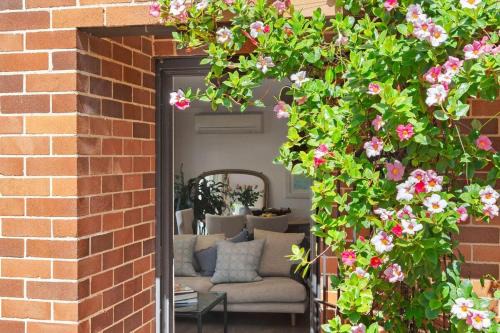 Cremorne House | Reed Cottage - in the heart of Sydney