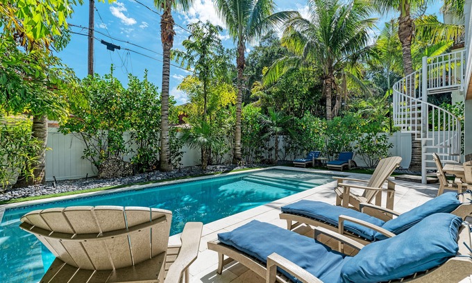 Anna Maria House | Reef Romance managed by Beach Retreats FL Anna Maria Island