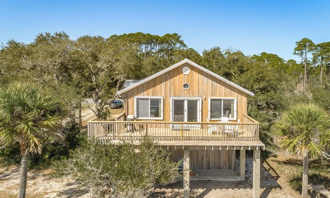 Carrabelle House | Reel Good Time Beach House