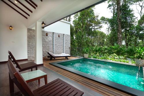 Elappara House | Reen Resorts Aanavilasam Plantation Thekkady