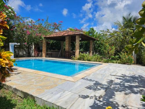 Igarassu House | Refúgio das bouganvillea