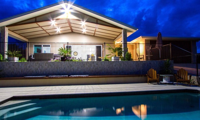 Agnes Water House | REFLECTIONS Agnes Water - pet friendly with pool