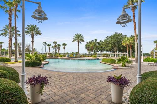 Upper Grand Lagoon Apartment | Reflections by Panhandle Getaways