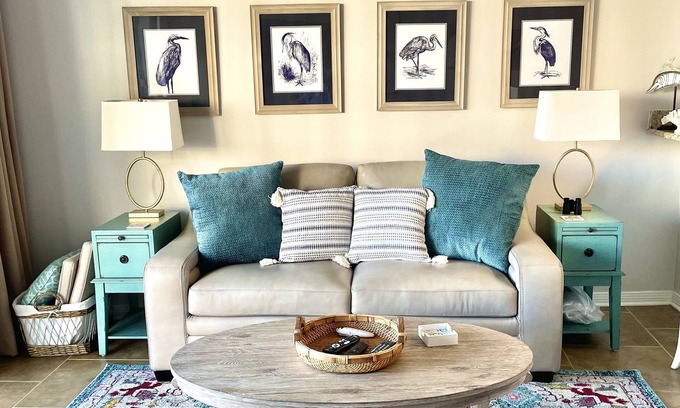 Fort Walton Beach Condo | 𝚁𝙴𝙵𝚄𝚁𝙱𝙸𝚂𝙷𝙴𝙳 ᴄᴏɴᴅᴏ-𝟽𝟶𝟶’ 𝙻𝚊𝚣𝚢 𝚁𝚒𝚟𝚎𝚛 & 𝙰𝚖𝚊𝚣𝚒𝚗𝚐 ᴠɪᴇᴡs