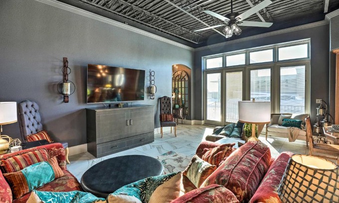 Yankton Apartment | Regal River Retreat in the Heart of Yankton!