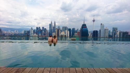 Chow Kit Apartment | Regalia Suites Infinity Pool Kuala Lumpur