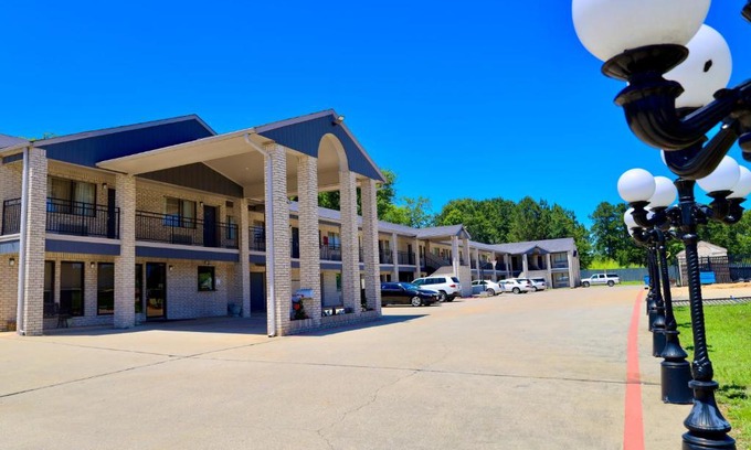 Gladewater Hotel | Regency Inn & Suites