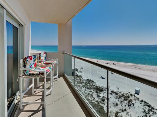 Pensacola Beach Apartment | Regency Towers 704 West - Million Dollar View