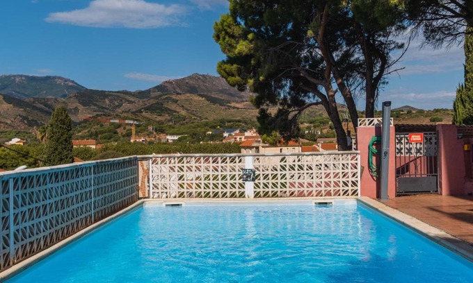 Banyuls-sur-Mer Apartment | Regina's Banyuls - 2 terraces, pool and private parking