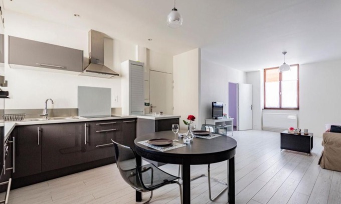 Reims Apartment | REIMS LA ROMAINE