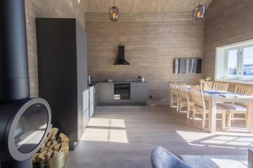 Moskenes House | Reine seaview cabin