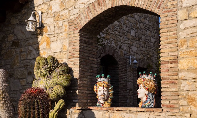 Favara Bed & Breakfast | Relais Garden Cactus B&B