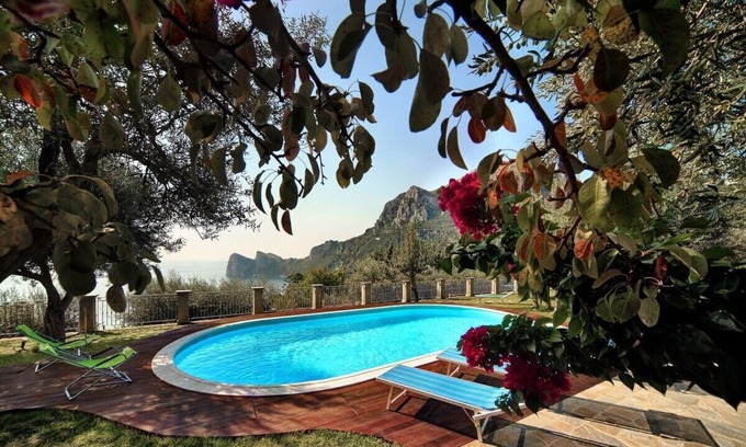 Sirenuse Villa | Relais Mamma Mia: Sea Views, Pool & Terraces