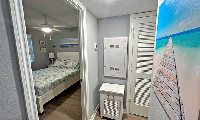 Fort Morgan Condo | 🌊Relax and Catch a couple fish. Best time for a beach getaway!🌊🏖️🌴