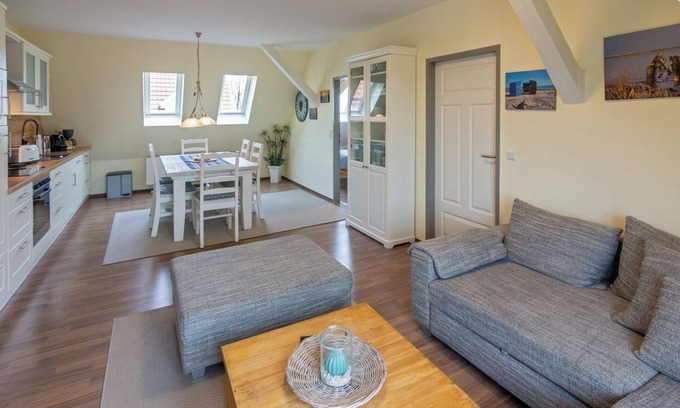 Dornum Apartment | Relax and experience nature: your Deichbrise vacation apartment in Dornumersiel!