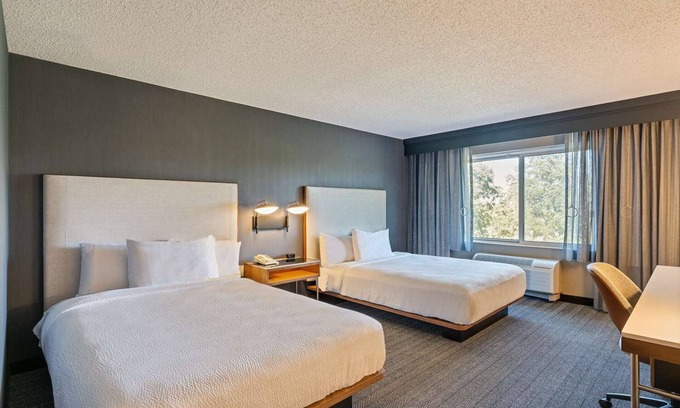 San Ramon Hotel | Relax and Recharge! TWO Classy Units, Swimming Pool, Free Parking, Pets Allowed!