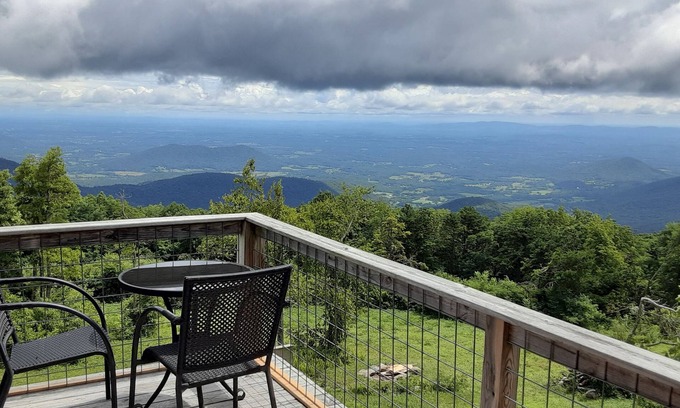 Free Union Cottage | Relax at 3100 feet and enjoy the peace and tranquility