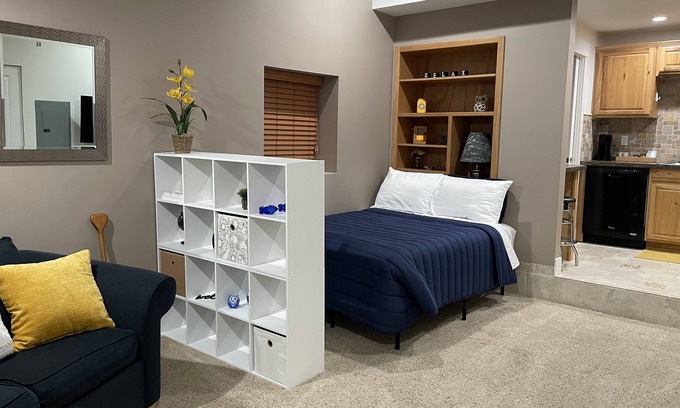 Lakewood Apartment | Relax at Tru View Studio