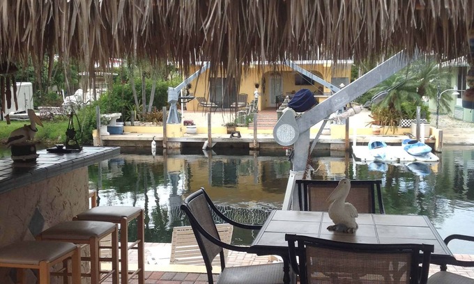 Tavernier House | Relax in Islamorada-Canal Front 3 Bedroom /2 Bath Home